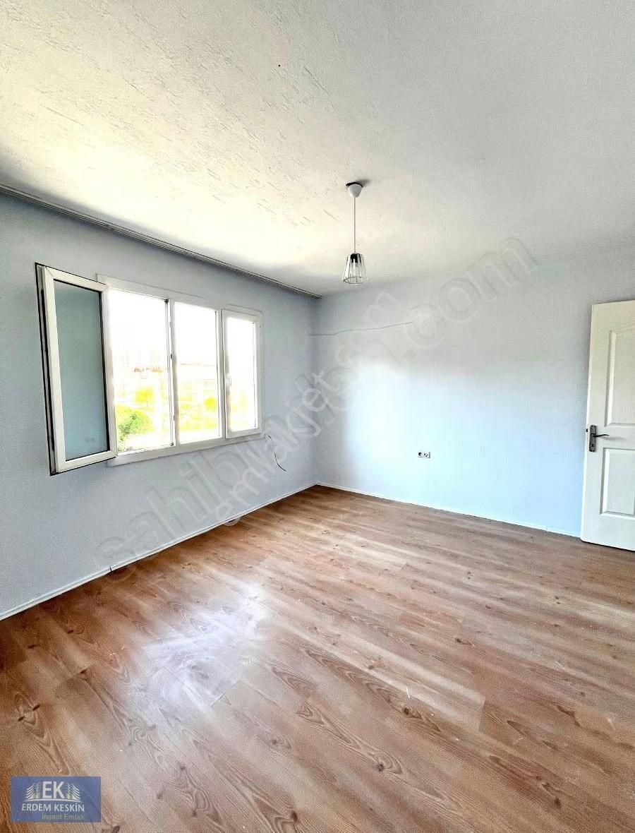 Gaziemir Emrezde 3 Cepheli 110 M2 2+1 Kiralık Daire - Görsel 13