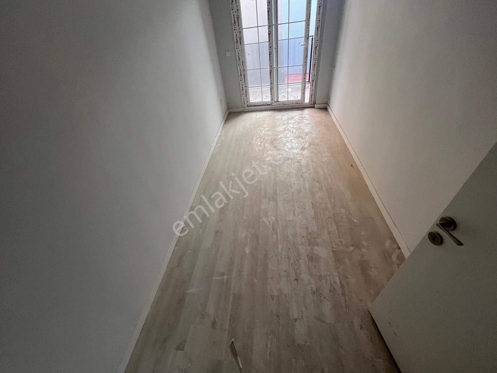 Seferihisar Payamlıda Uygun Fiyata Sıfır 3+1 Bahçeli Villa - Görsel 24