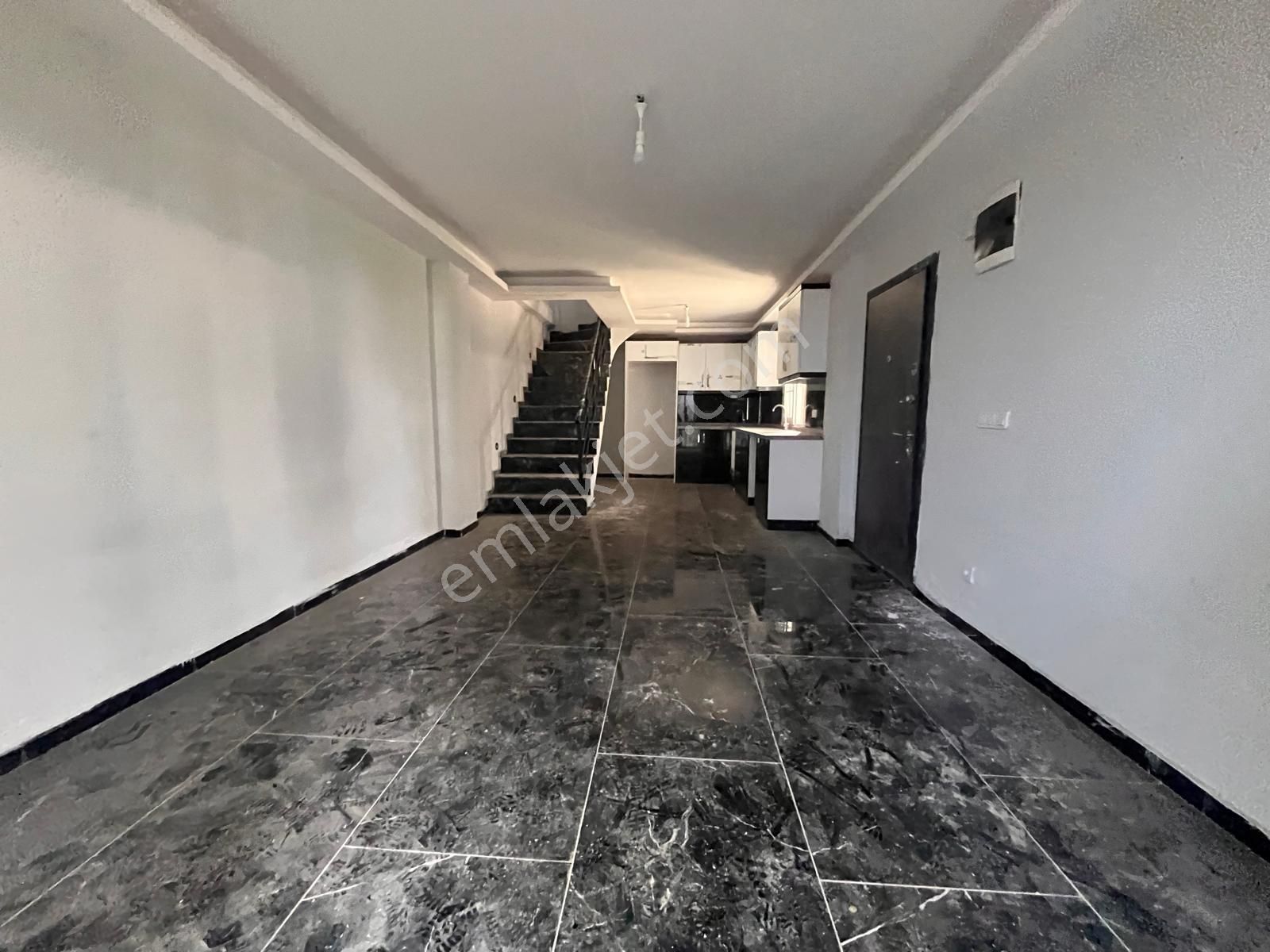 Seferihisar Payamlıda Uygun Fiyata Sıfır 3+1 Bahçeli Villa - Görsel 12