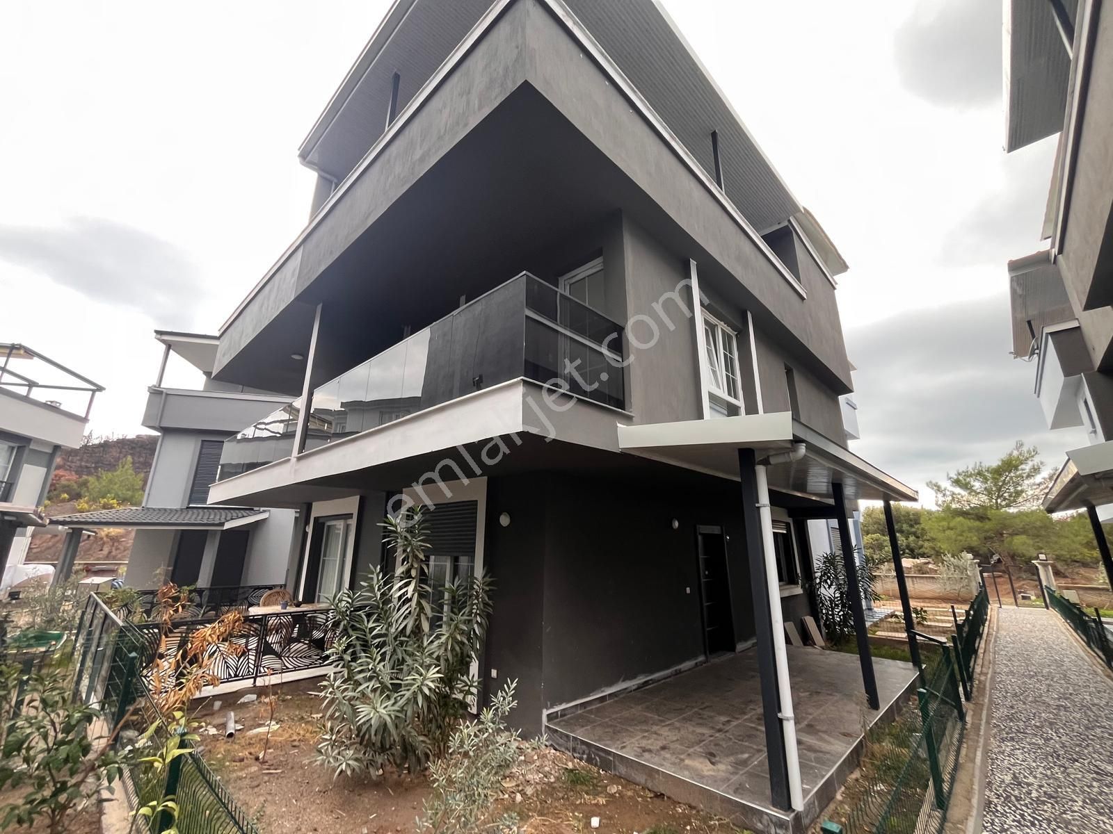 Seferihisar Payamlıda Uygun Fiyata Sıfır 3+1 Bahçeli Villa - Görsel 2