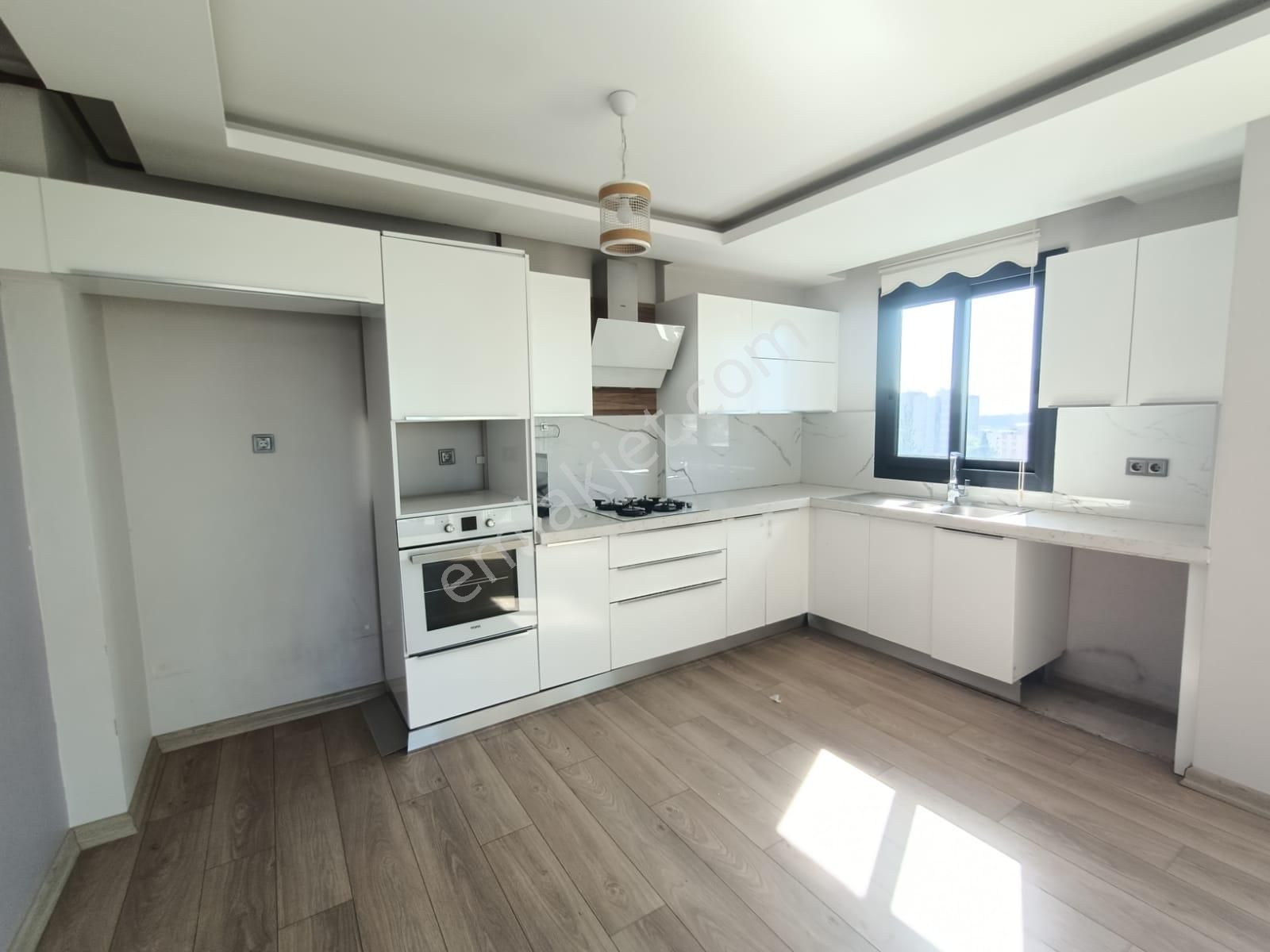 İz'den Bulvar Üzeri Tek Blok Emsalsiz Fırsat Dairesi - Görsel 5