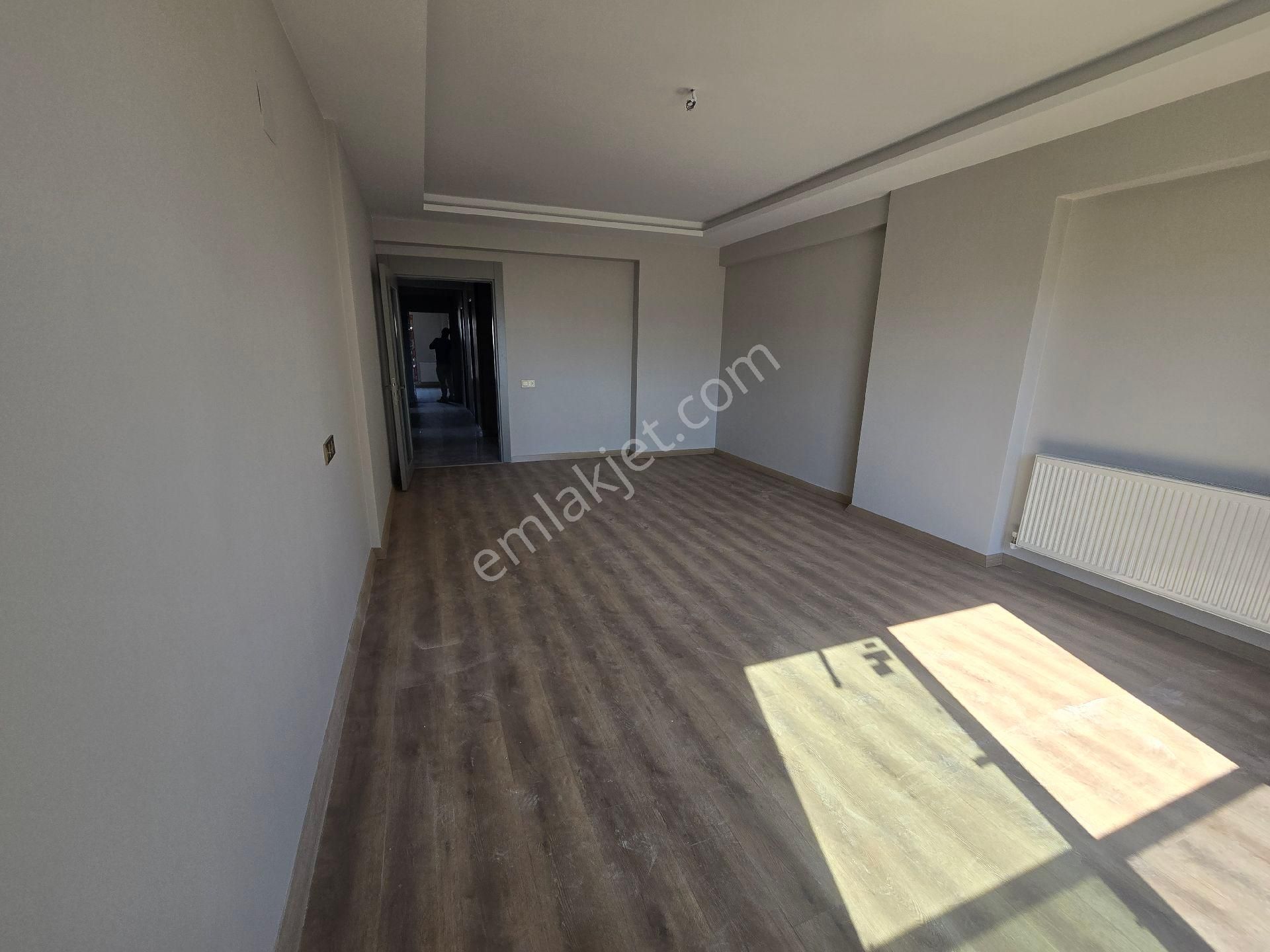 Aktif Gayrimenkulden Çiflikköyde Lüxs Sit De Satılık Ultra Lüxs 4+1 13 Cü Kat Daire - Görsel 27