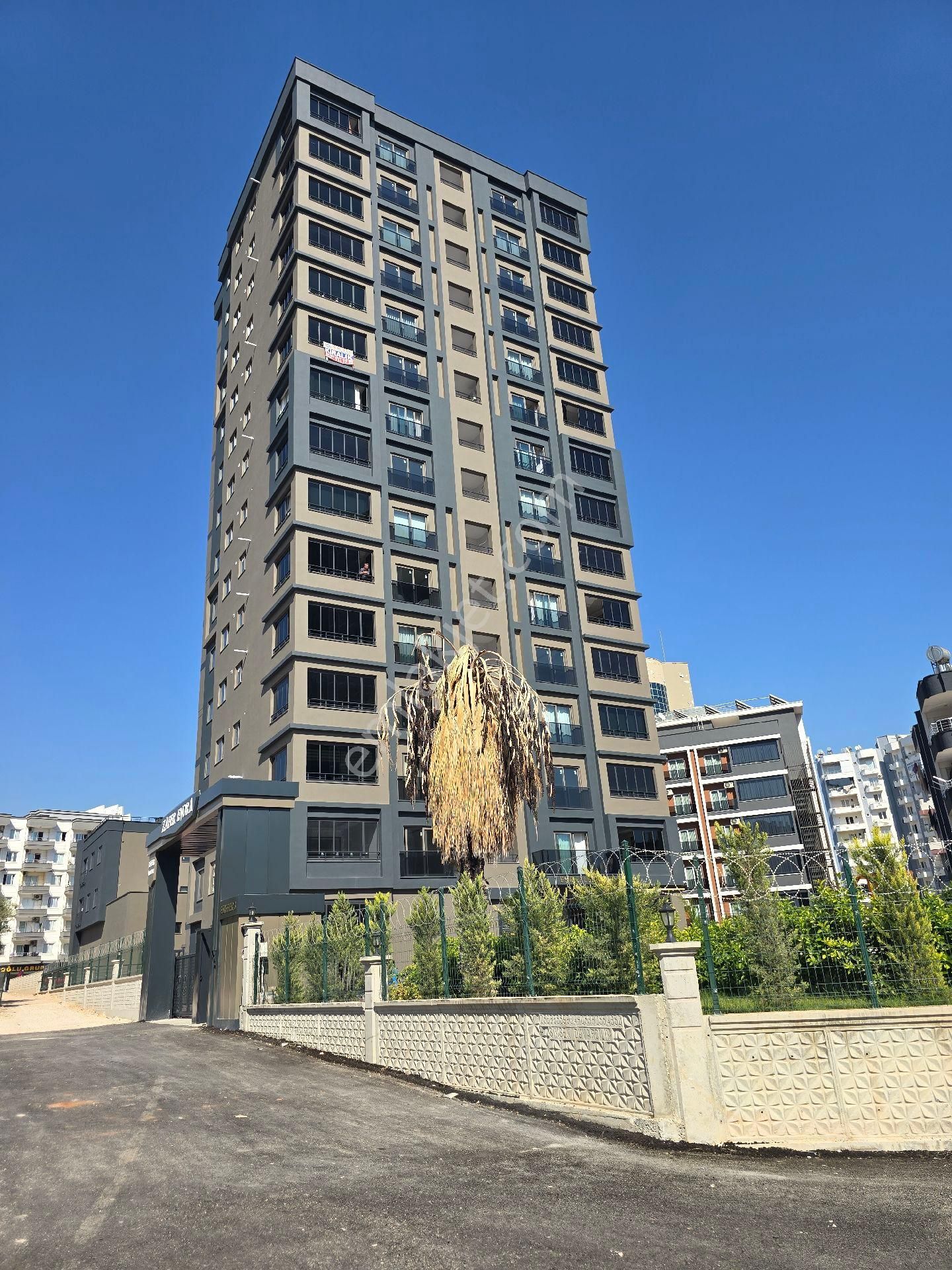 Aktif Gayrimenkulden Çiflikköyde Lüxs Sit De Satılık Ultra Lüxs 4+1 13 Cü Kat Daire - Görsel 3