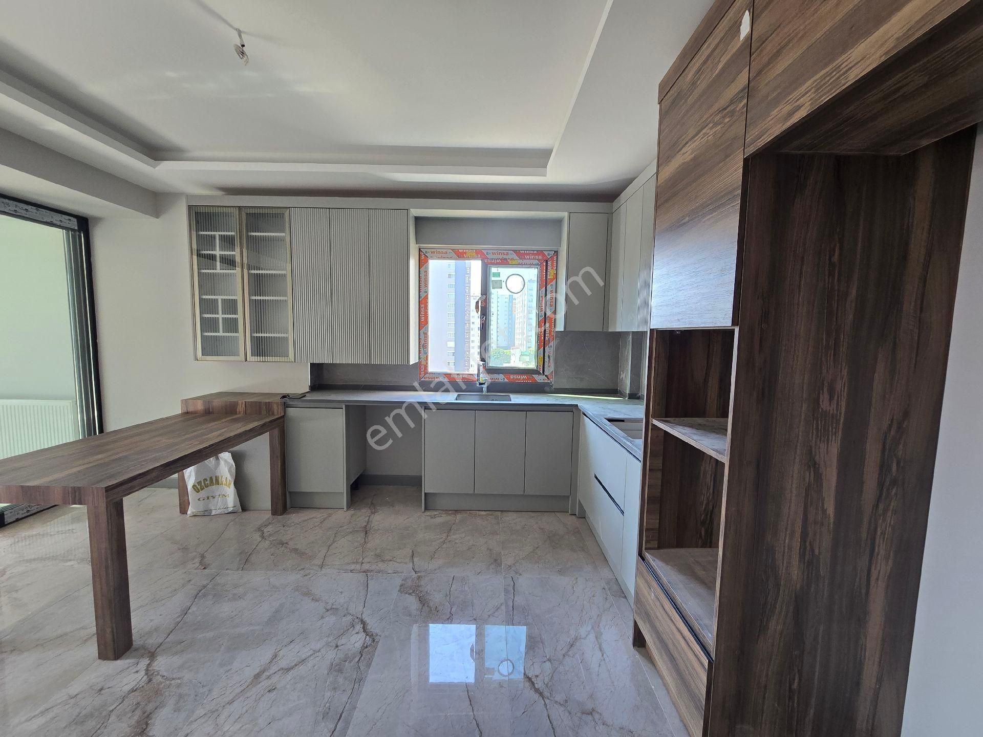 Aktif Gayrimenkulden Çiflikköyde Lüxs Sit De Satılık Ultra Lüxs 4+1 13 Cü Kat Daire - Görsel 29