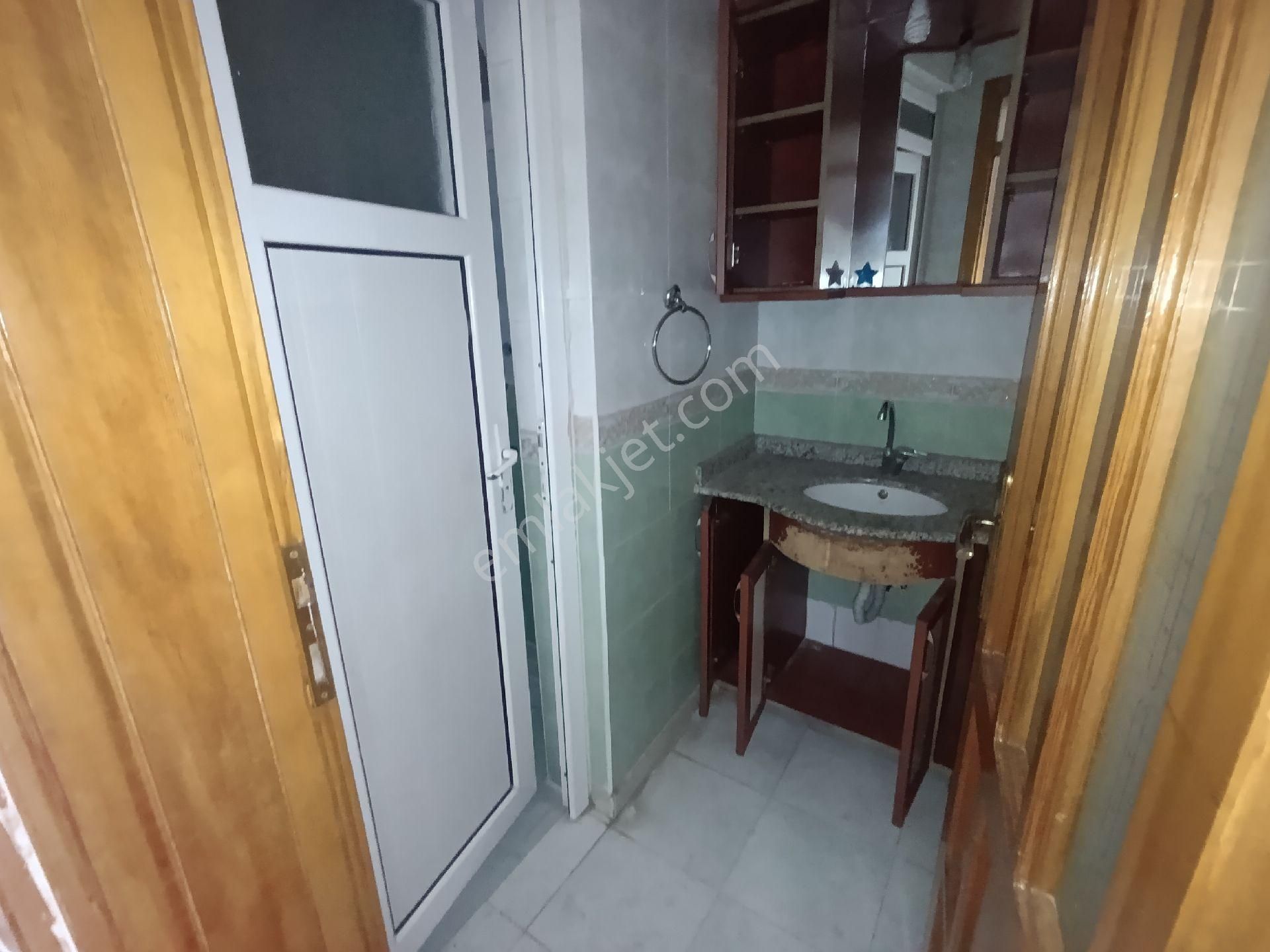 Deniz Mh De 4 Katli 168m2 Arsa Sahip Köşe Başı Müstakil Ev - Görsel 8