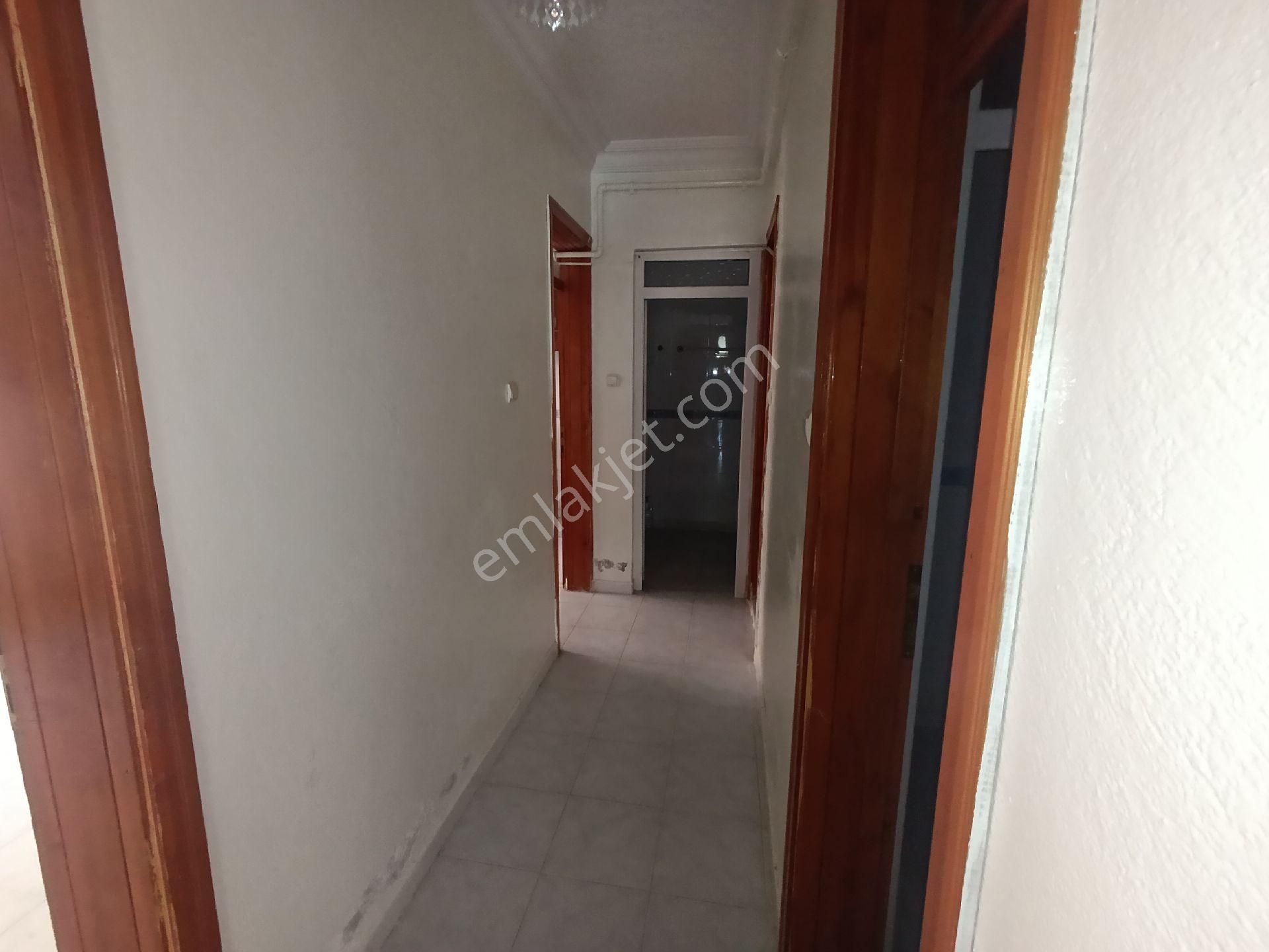 Deniz Mh De 4 Katli 168m2 Arsa Sahip Köşe Başı Müstakil Ev - Görsel 31