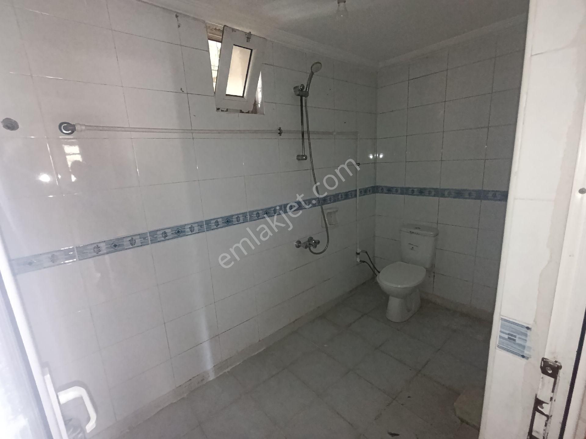 Deniz Mh De 4 Katli 168m2 Arsa Sahip Köşe Başı Müstakil Ev - Görsel 32