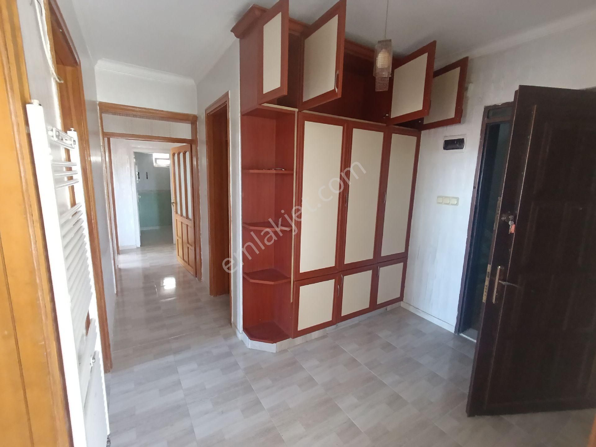 Deniz Mh De 4 Katli 168m2 Arsa Sahip Köşe Başı Müstakil Ev - Görsel 10