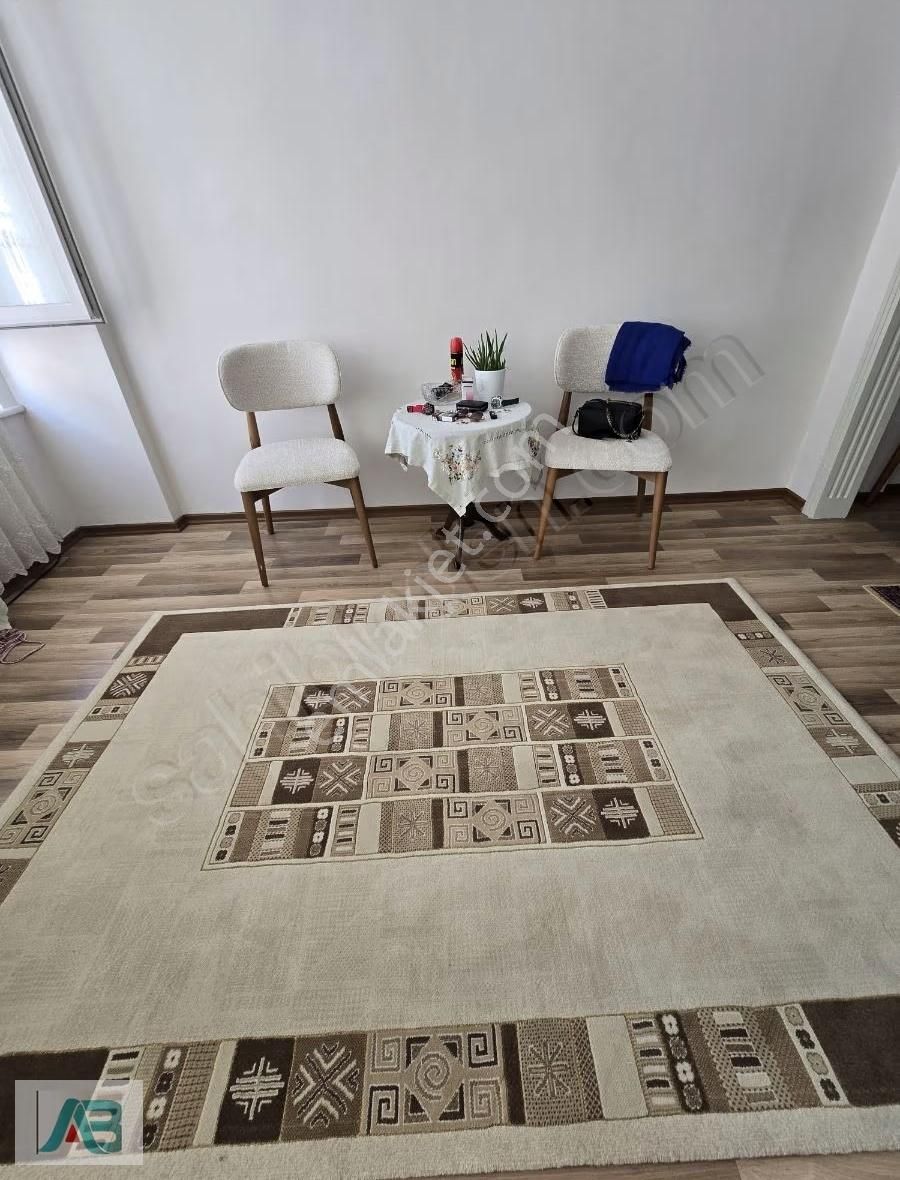 Üsküdar Merkezde İskanlı 3+1 Arakat Daire - Görsel 11