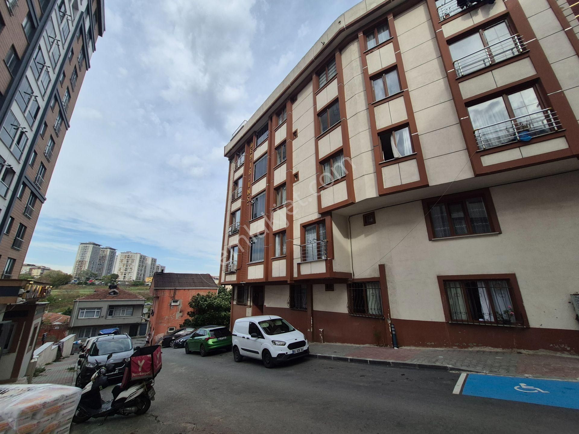 Molla Team'den G.o.p Bağlarbaşı'nda 4+2 120 M2 Satılık Dubleks