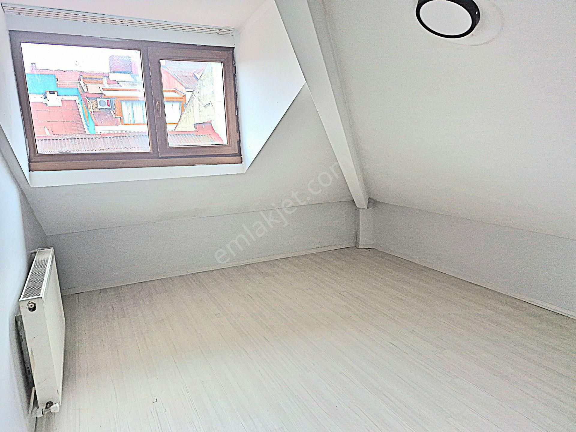 Molla Team'den G.o.p Bağlarbaşı'nda 4+2 120 M2 Satılık Dubleks - Görsel 15