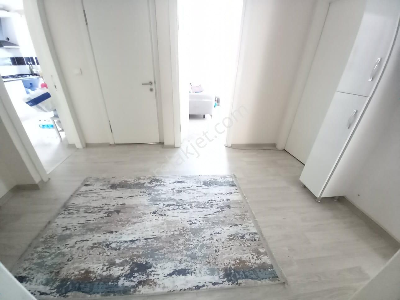 Ebeveyn Banyolu - 3+1 - Ara Kat - Oturuma Hazır - Geniş Daire - Görsel 13