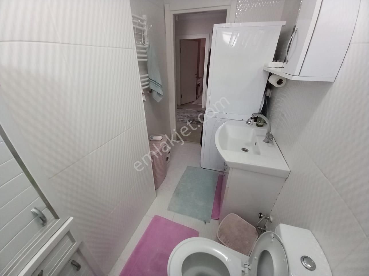 Ebeveyn Banyolu - 3+1 - Ara Kat - Oturuma Hazır - Geniş Daire - Görsel 9