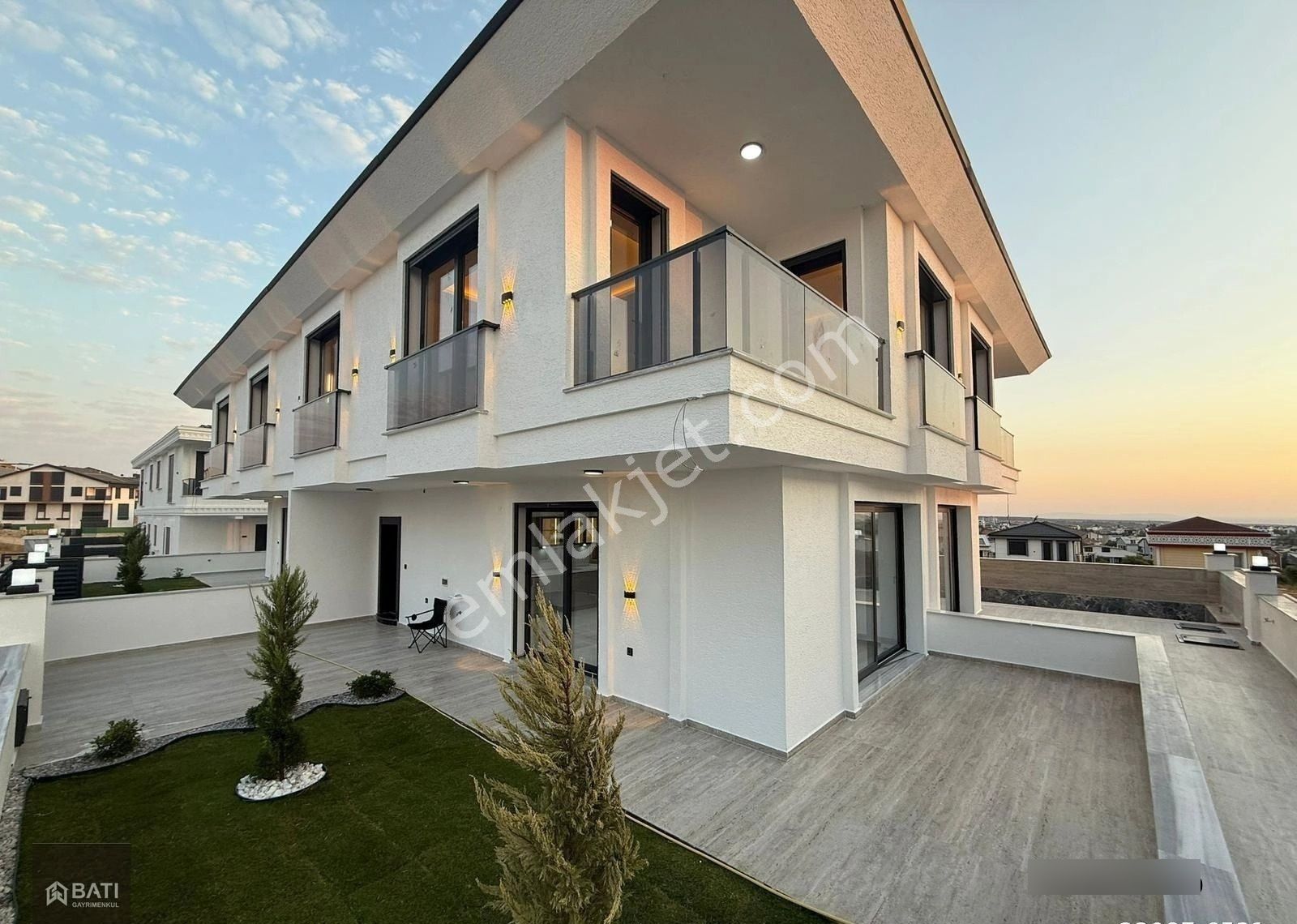 Didim Hisar Mahallesinde Panoromik Deniz Mazaralı Satılık Villa - Görsel 8