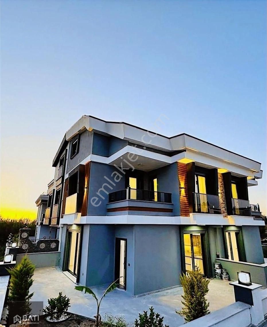 Didim'in Gözdesi Hisar Mahallesinde Satılık Geniş Peyzajlı Villa - Görsel 12