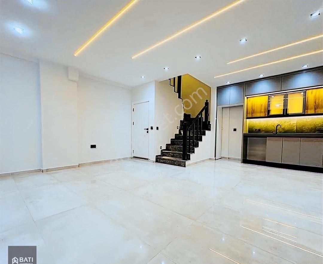 Didim'in Gözdesi Hisar Mahallesinde Satılık Geniş Peyzajlı Villa - Görsel 8