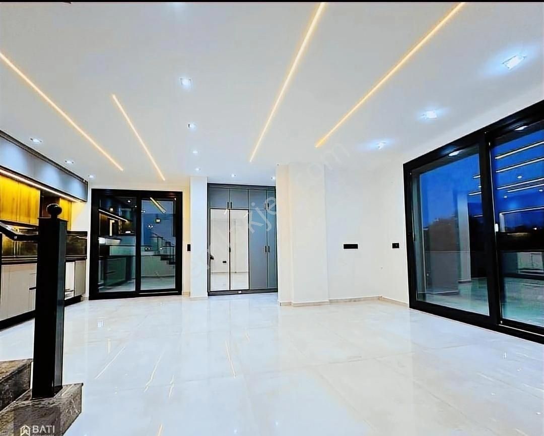 Didim'in Gözdesi Hisar Mahallesinde Satılık Geniş Peyzajlı Villa - Görsel 34