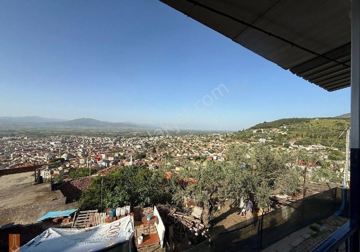 Tire Teira Emlaktan Bu Ev İle Tüm Tire Ayaklarının Altında Muhteşem Lokasyon 2 Katlı Taş Ev - Görsel 13