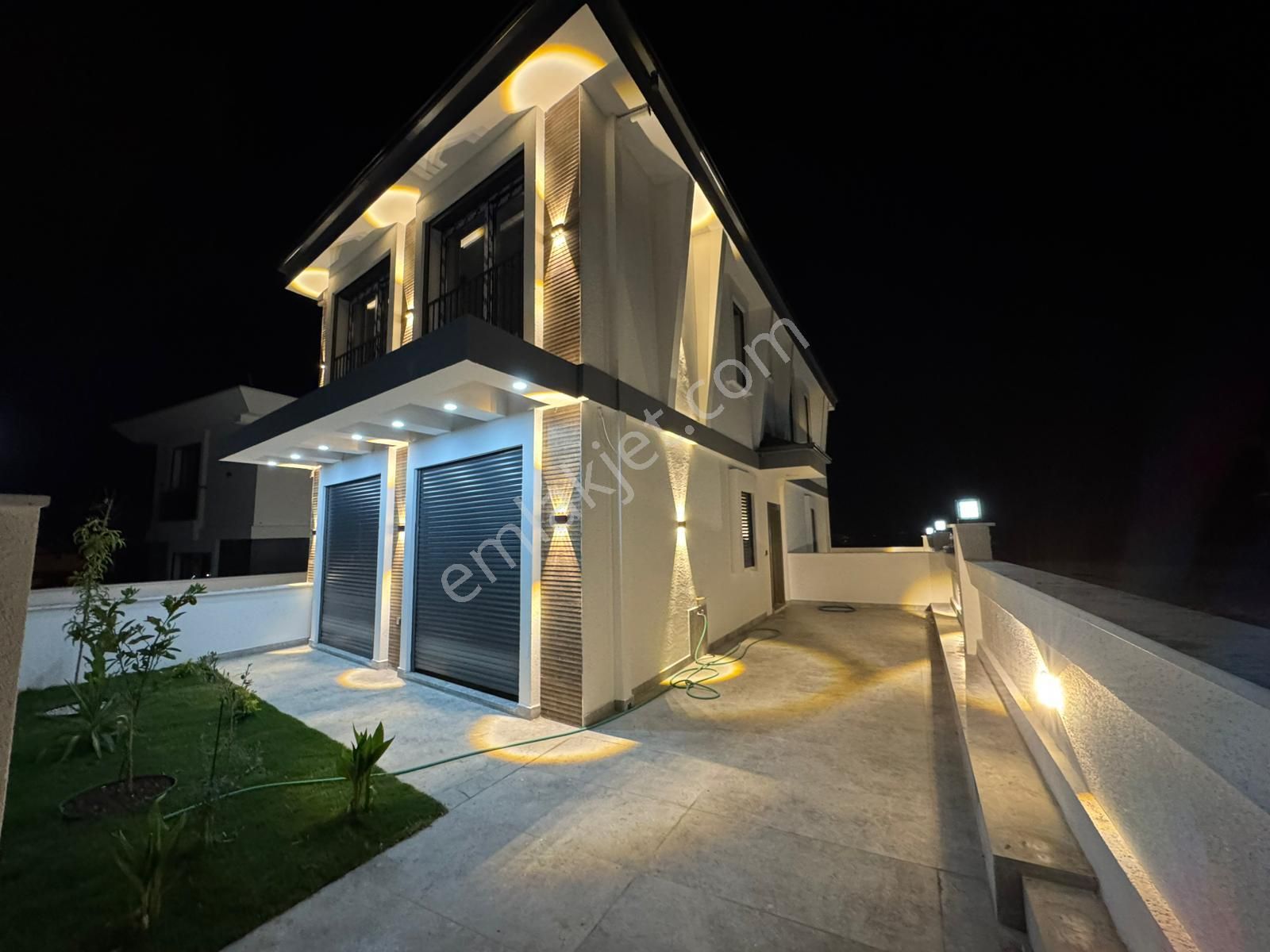 Didim Hisar Mahallesinde Satılık Modern Mimari Villa - Görsel 2