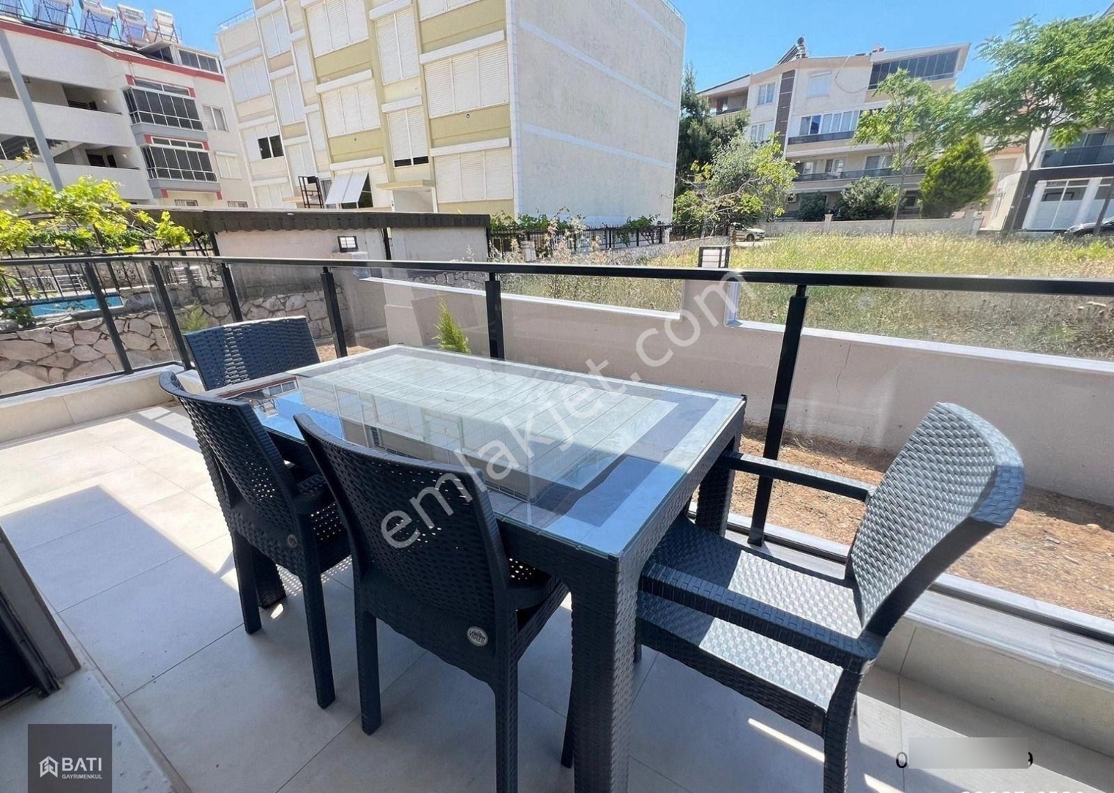 Didim'de Denize 500 Metre Mesafede 1+1 Full Eşyalı Sıfır Daire - Görsel 24