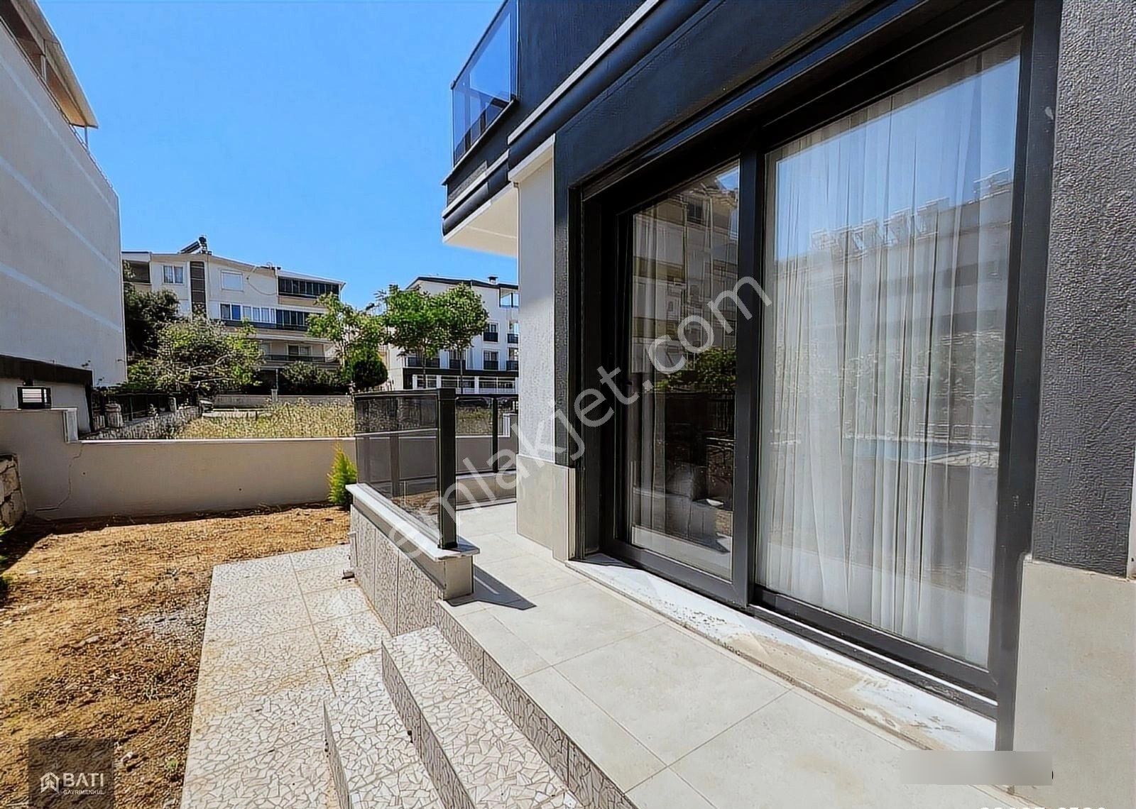 Didim'de Denize 500 Metre Mesafede 1+1 Full Eşyalı Sıfır Daire - Görsel 18