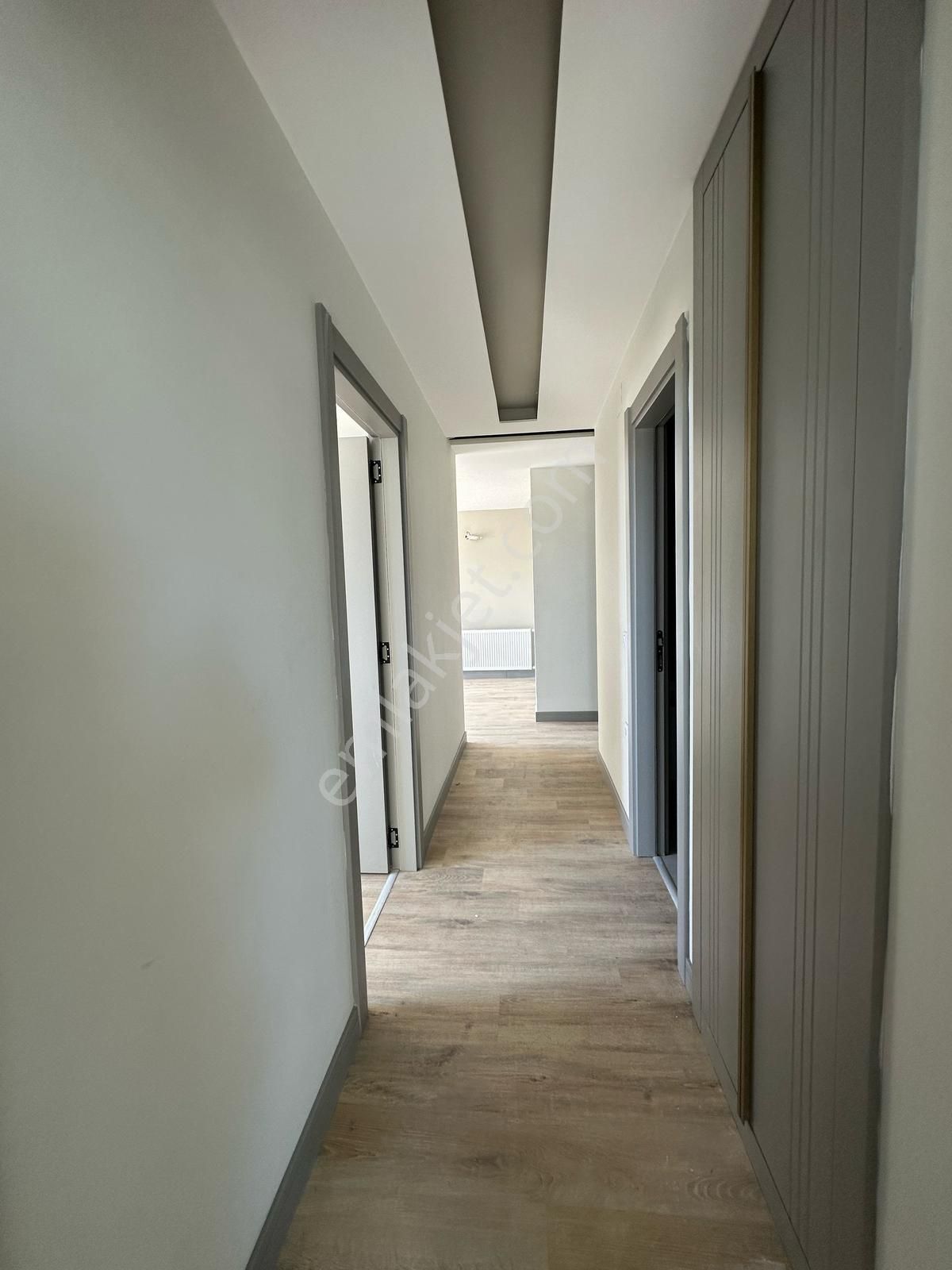 İz'den Bulvar Üzeri Site Nizamiye Havuz Dahil Site Konsept - Görsel 9