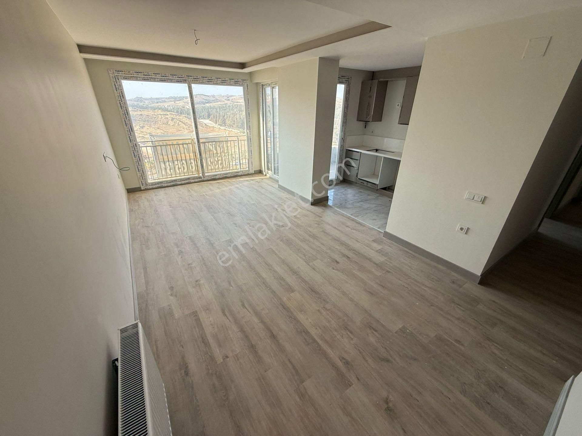 İz'den Bulvar Üzeri Site Nizamiye Havuz Dahil Site Konsept - Görsel 8