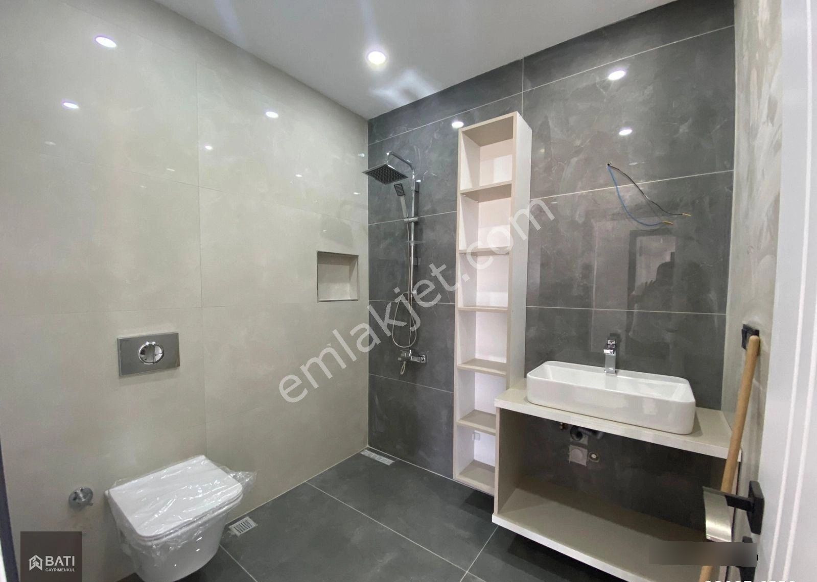 Didim Hisar Mahallesinde Satılıık Havuzlu Otoparklı Villa - Görsel 13