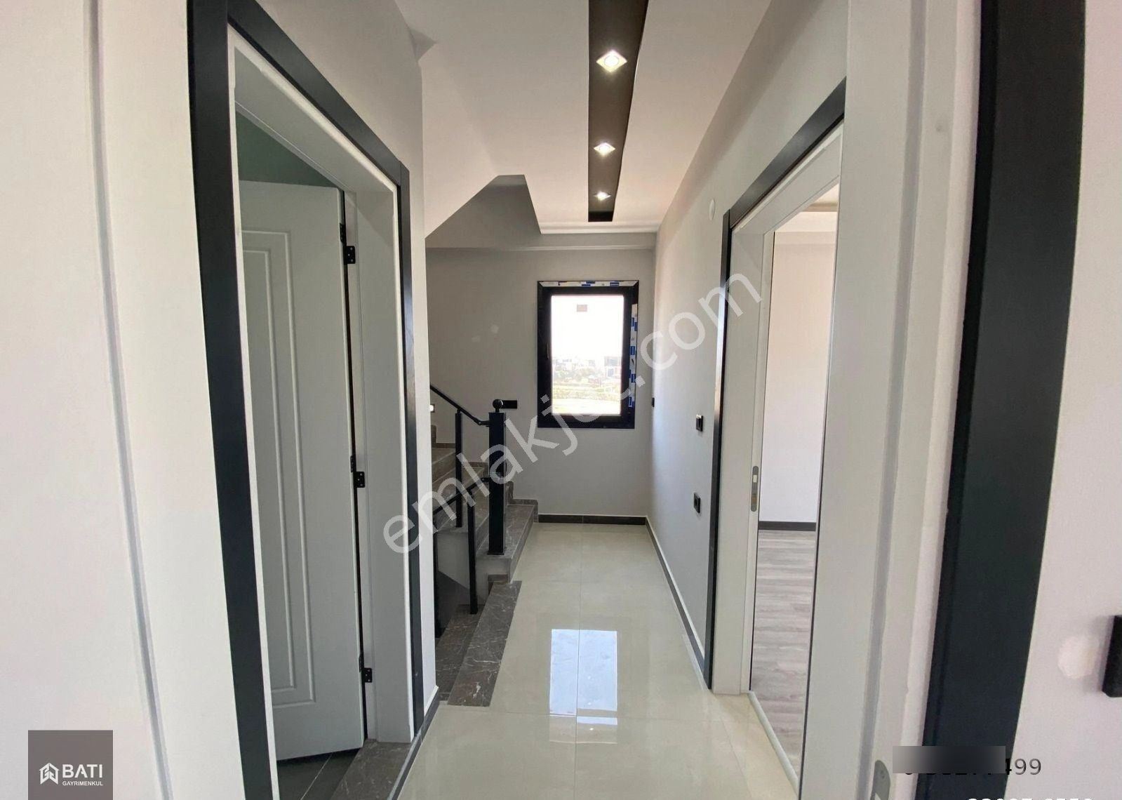 Didim Hisar Mahallesinde Satılıık Havuzlu Otoparklı Villa - Görsel 10