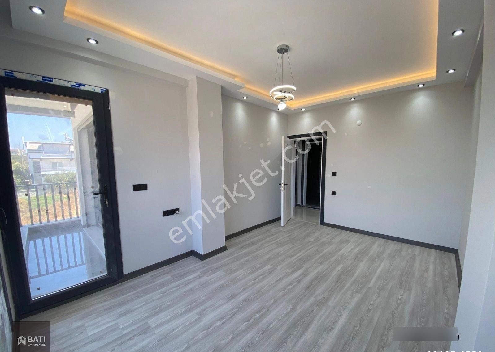 Didim Hisar Mahallesinde Satılıık Havuzlu Otoparklı Villa - Görsel 23