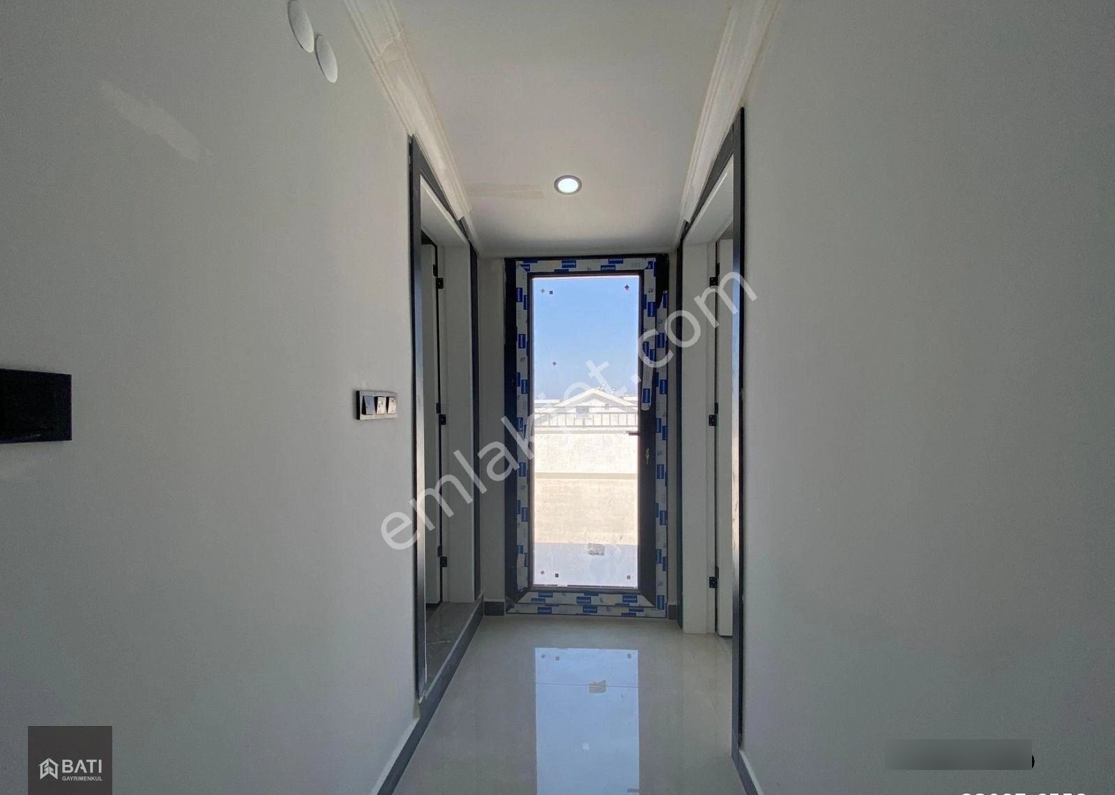 Didim Hisar Mahallesinde Satılıık Havuzlu Otoparklı Villa - Görsel 24