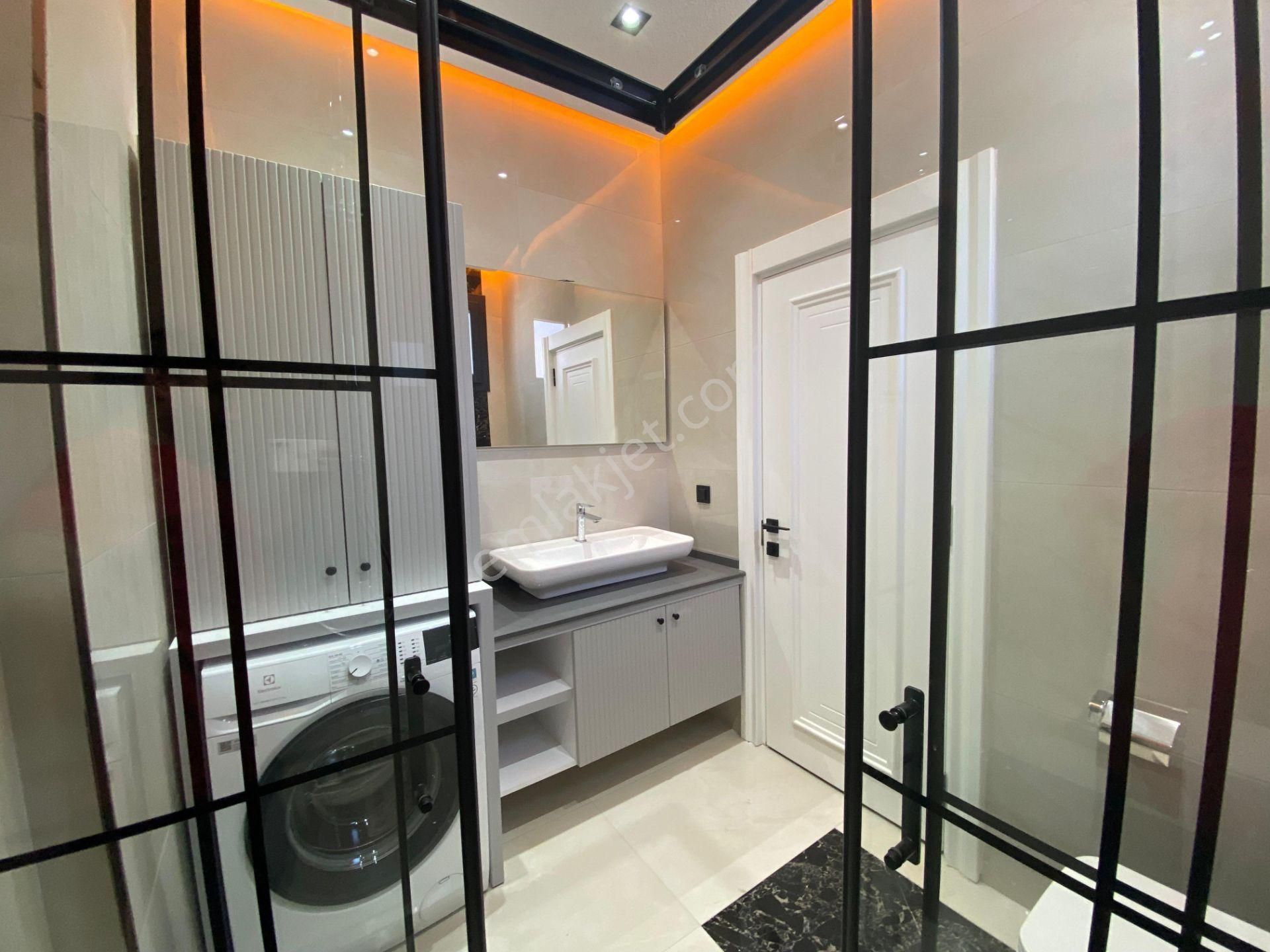 Ultra Lüks D Marin Ve Adalar Deniz Manzaralı Satılık Villa - Görsel 27