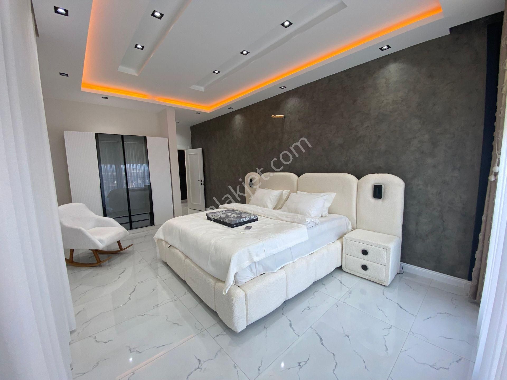 Ultra Lüks D Marin Ve Adalar Deniz Manzaralı Satılık Villa - Görsel 15