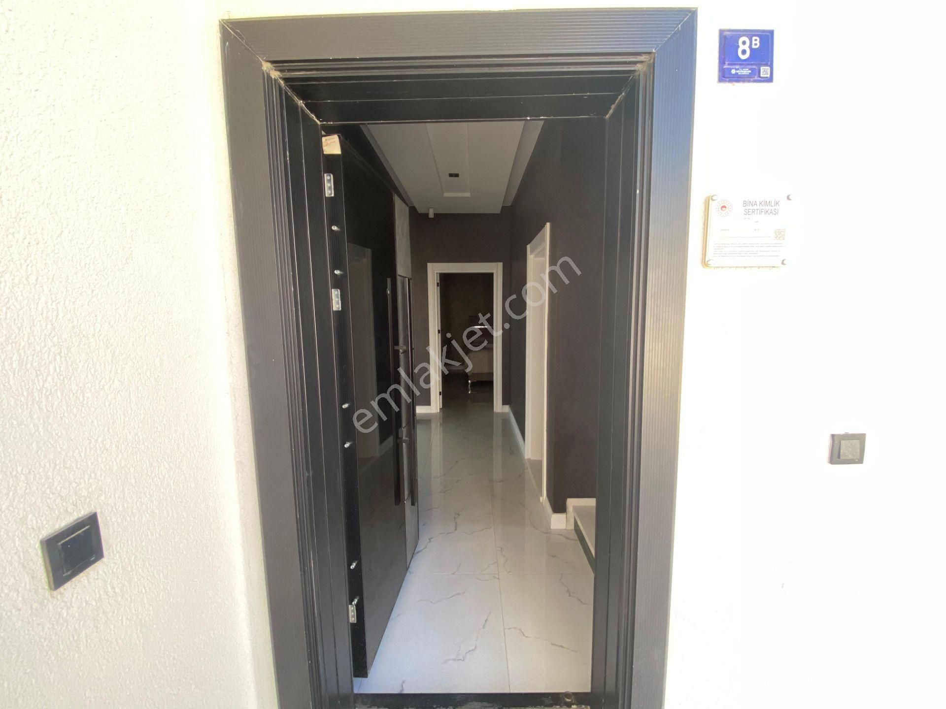 Ultra Lüks D Marin Ve Adalar Deniz Manzaralı Satılık Villa - Görsel 3