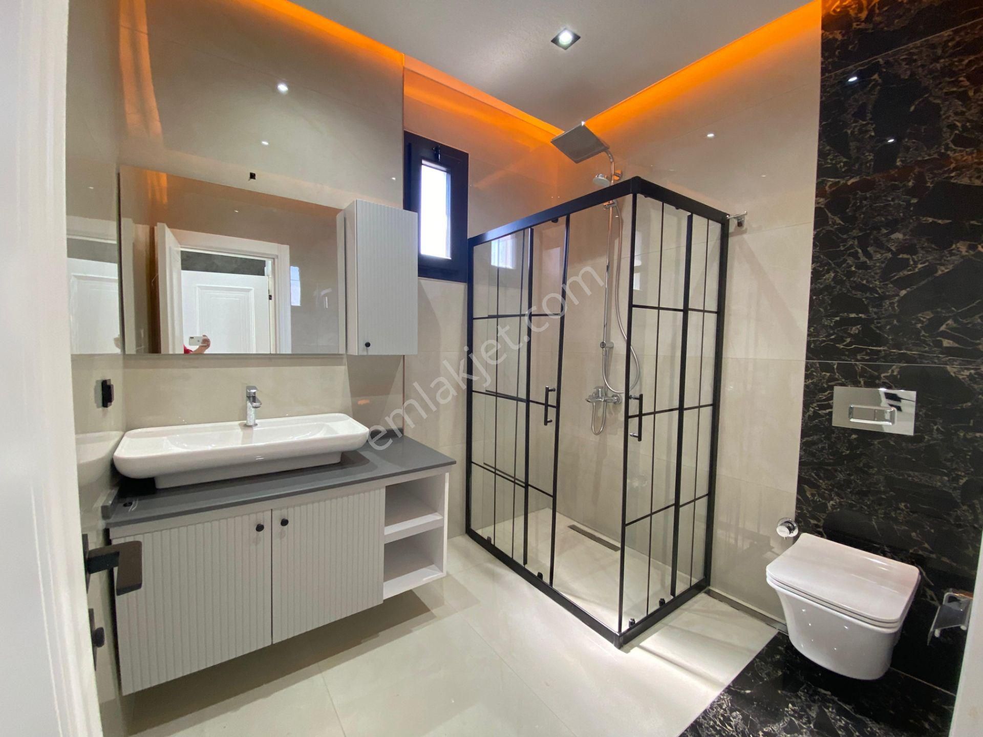 Ultra Lüks D Marin Ve Adalar Deniz Manzaralı Satılık Villa - Görsel 29