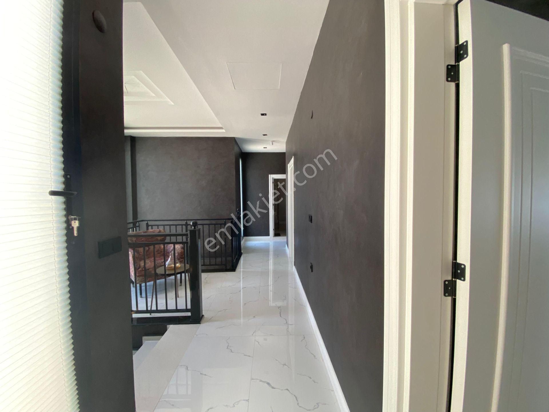 Ultra Lüks D Marin Ve Adalar Deniz Manzaralı Satılık Villa - Görsel 10