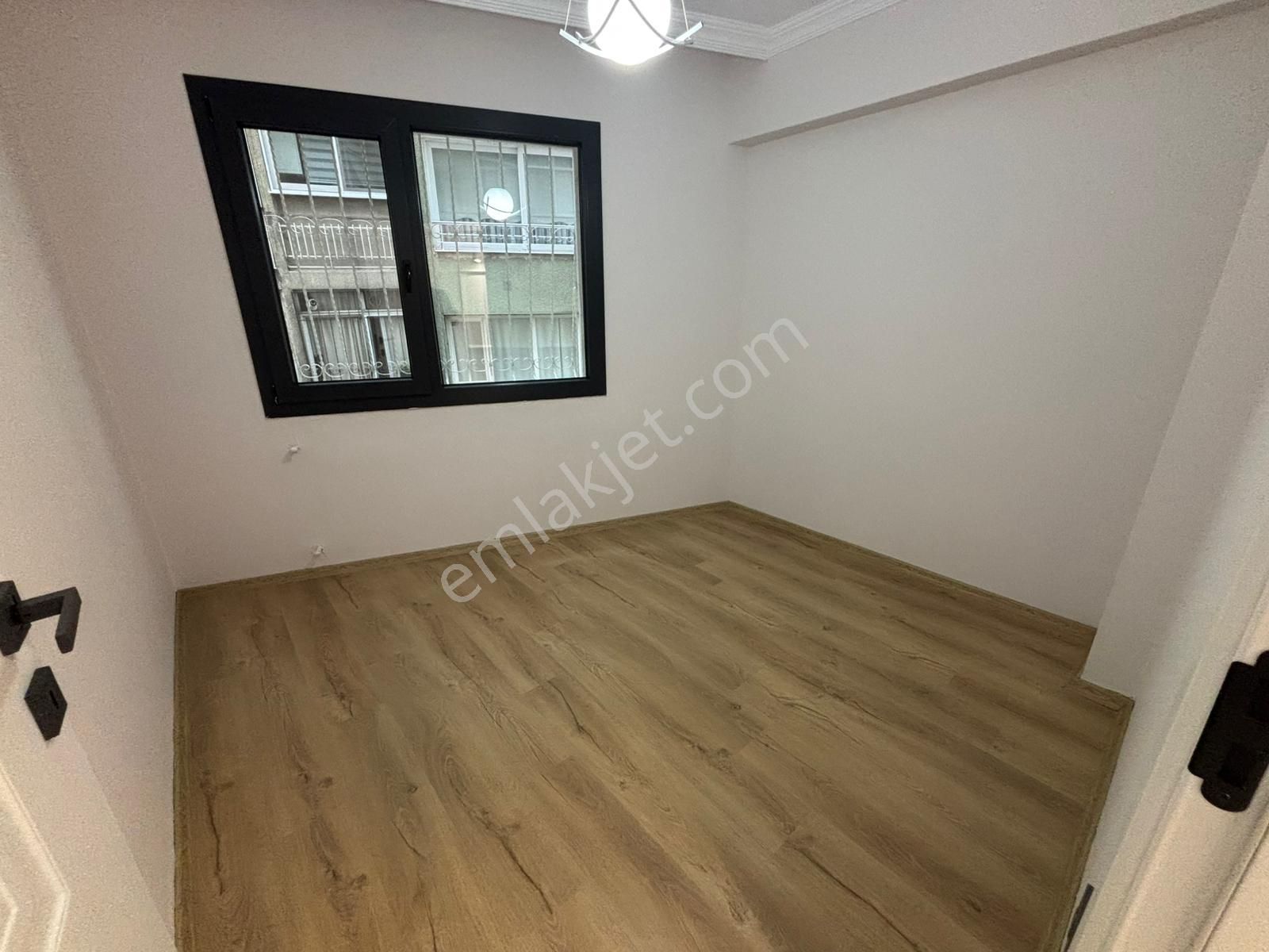 Asil'den Üçkuyularda Cadde Yanı 3+1 Arakat Köşe Daire - Görsel 21