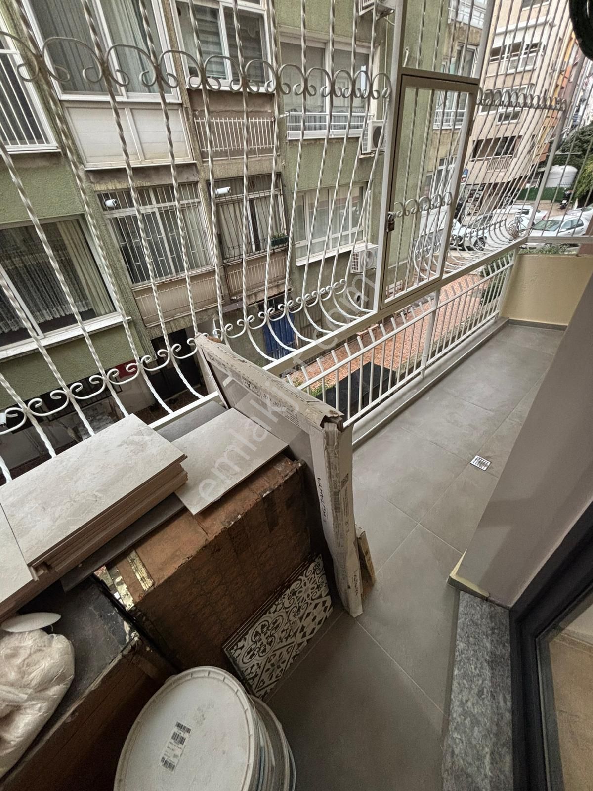 Asil'den Üçkuyularda Cadde Yanı 3+1 Arakat Köşe Daire - Görsel 20