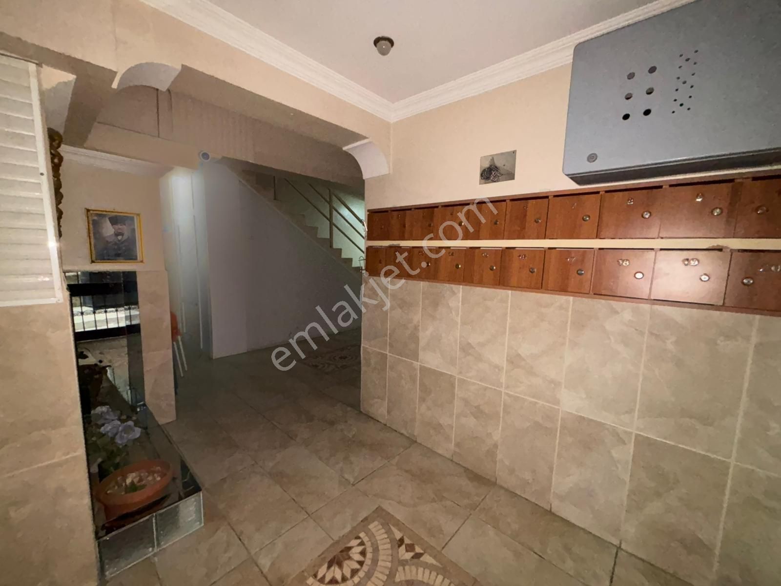 Asil'den Üçkuyularda Cadde Yanı 3+1 Arakat Köşe Daire - Görsel 27