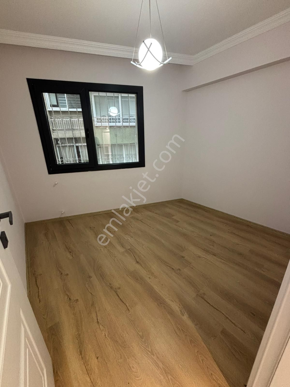 Asil'den Üçkuyularda Cadde Yanı 3+1 Arakat Köşe Daire - Görsel 22