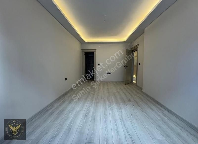 Metrobüse 8'dk Siteiçi Otoparklı 2+1 Kaçırılmayacak Fırsatdaire - Görsel 3