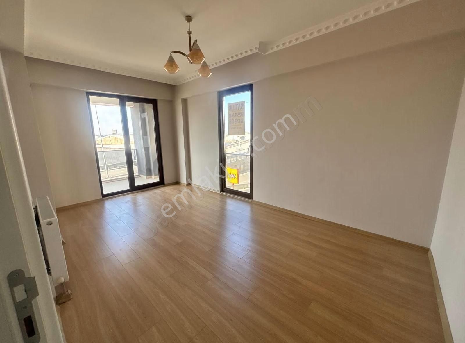 Alpiş Tuana Evleri Satılık 3.5+1 Daire - Görsel 3