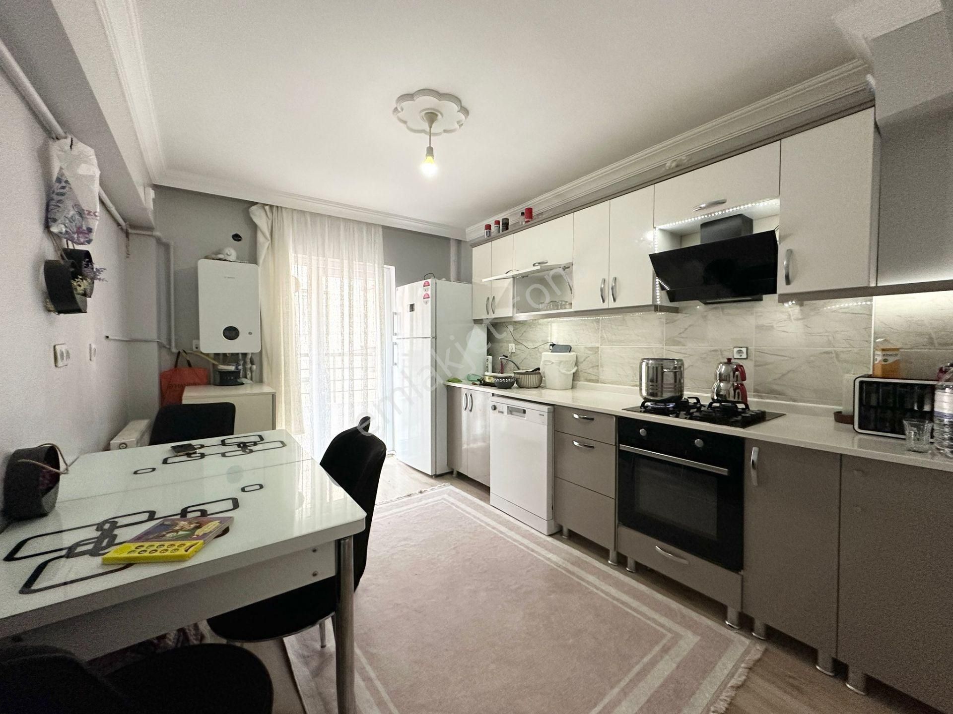 Altındağ - Karapürçek Mahallesi Stadyum Mevkinde, Ara Katta, Asasnörlü 3+1 Satılık Daire !!! - Görsel 6