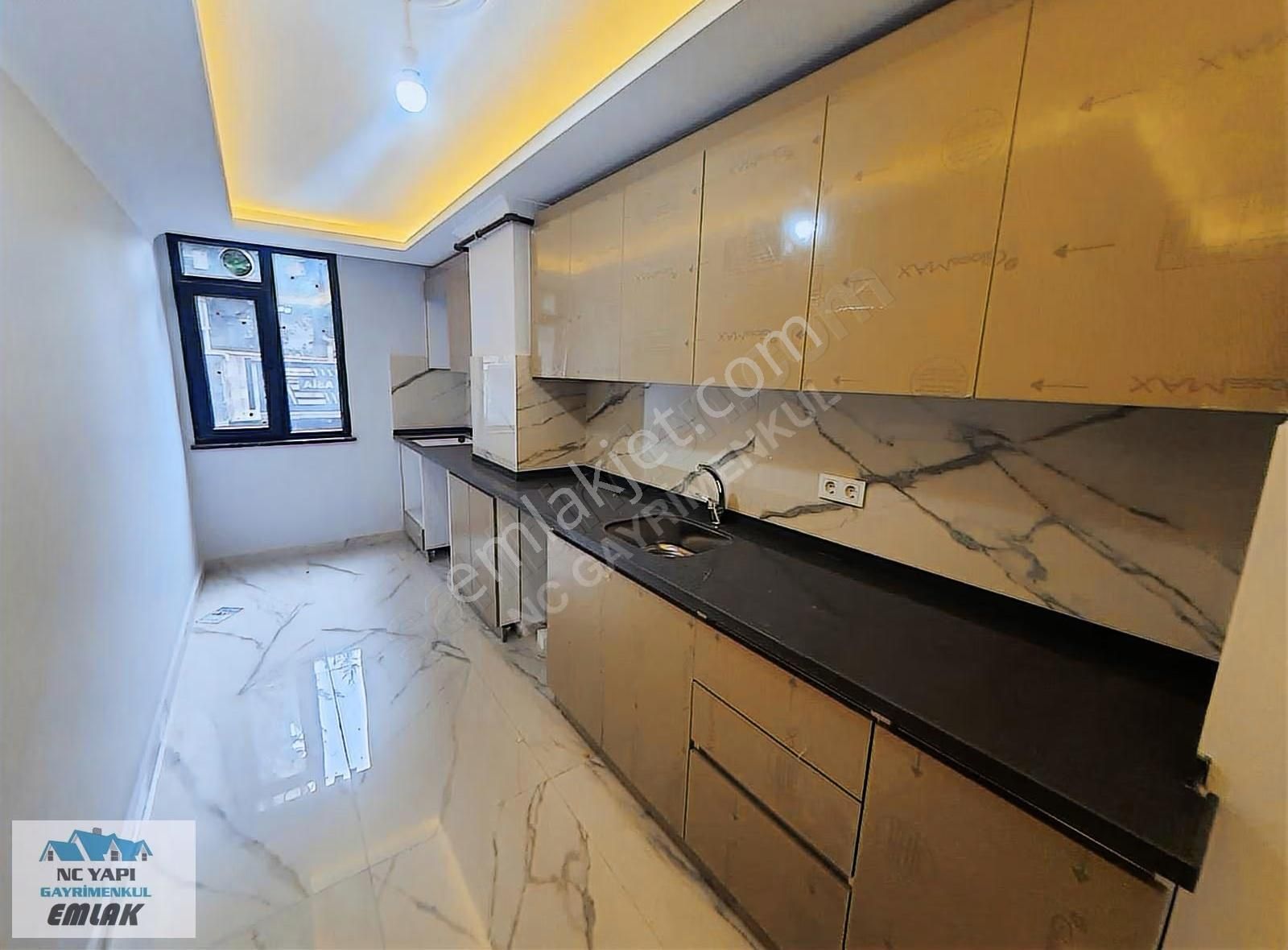 Çekmeköy Cumhuriyet Mah De 2+1 Kaliteli Lüks Sıfır Daire - Görsel 5