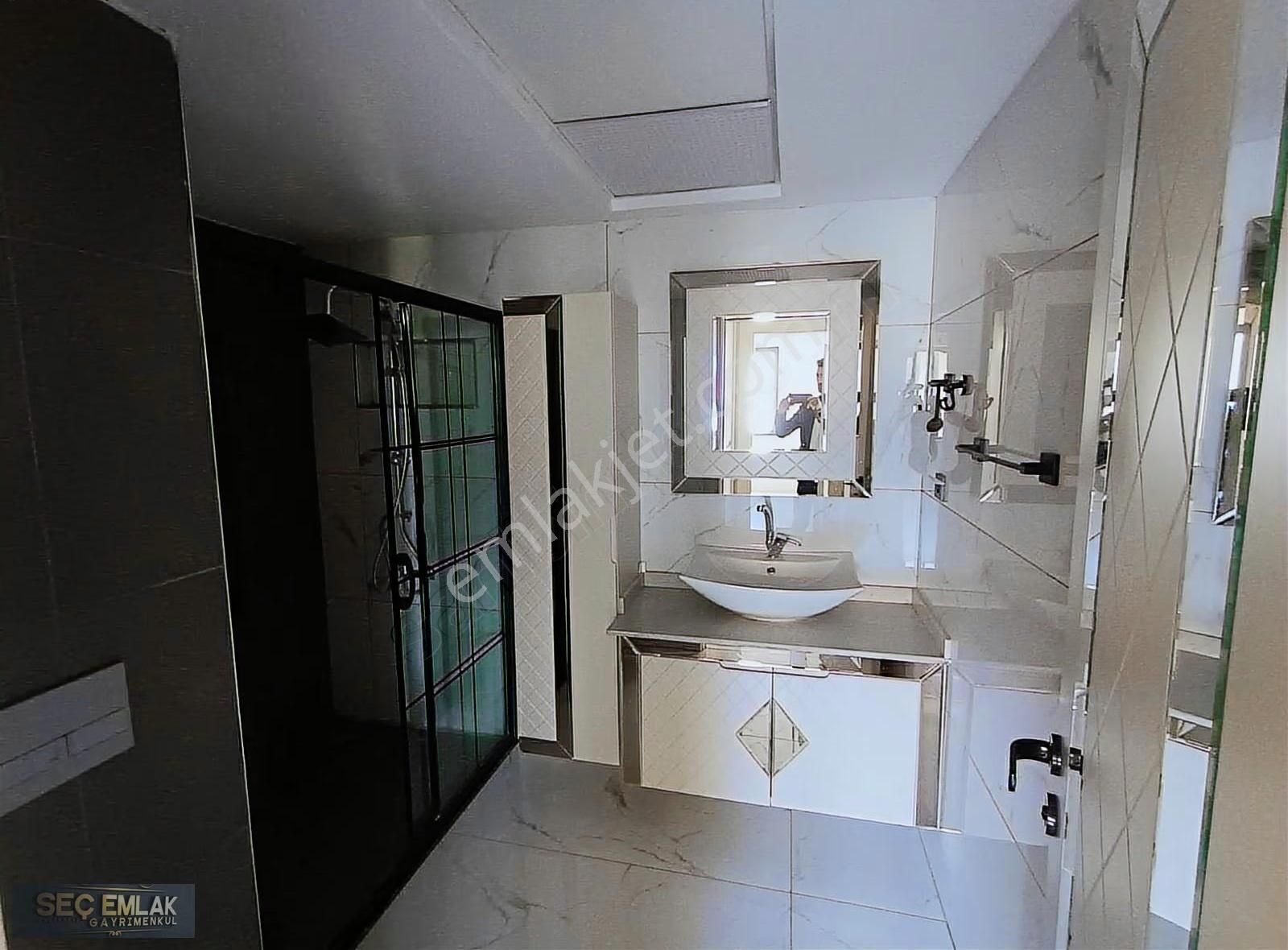 Seç Emlak'tan Akkent'te Lüx Yapısı İle Emsalsiz 3.5+1 Daire - Görsel 10