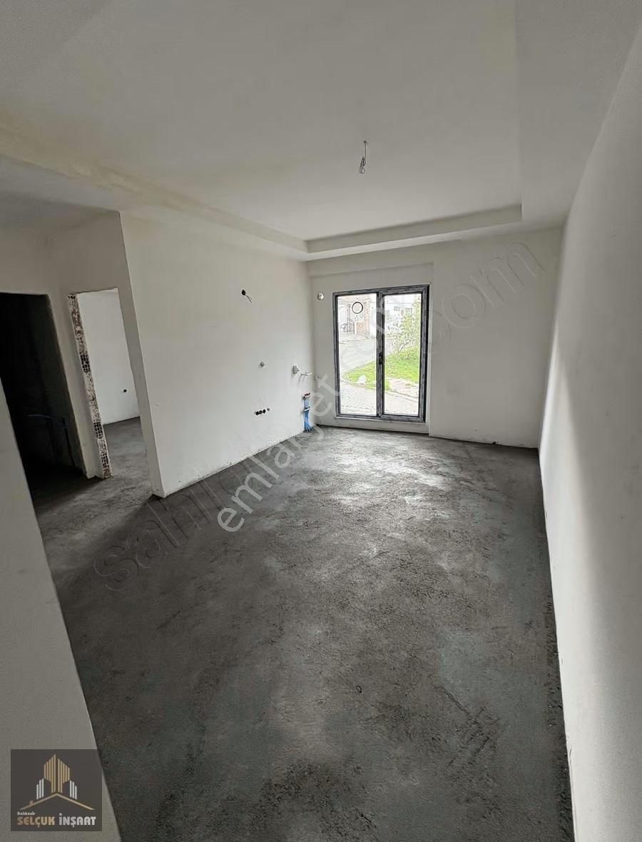 Dınkçıler Mahallesin'de 1+1 Yerden Isıtmalı Satılık Daire