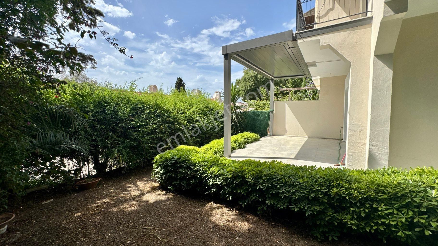 Çeşme/ardıç’ta Çok Özel Konumda Satılık 4+1 Villa - Görsel 15