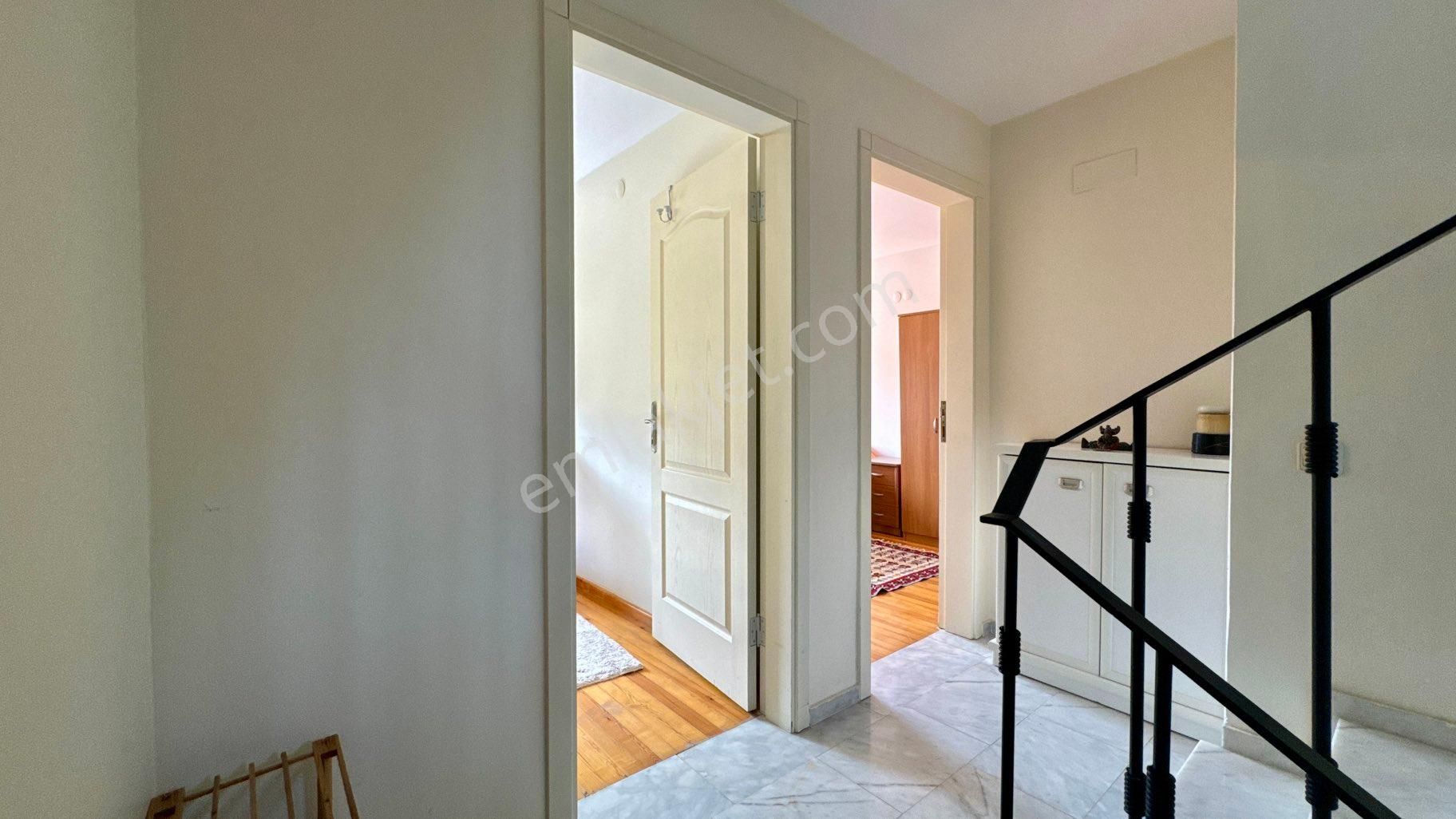 Çeşme/ardıç’ta Çok Özel Konumda Satılık 4+1 Villa - Görsel 27