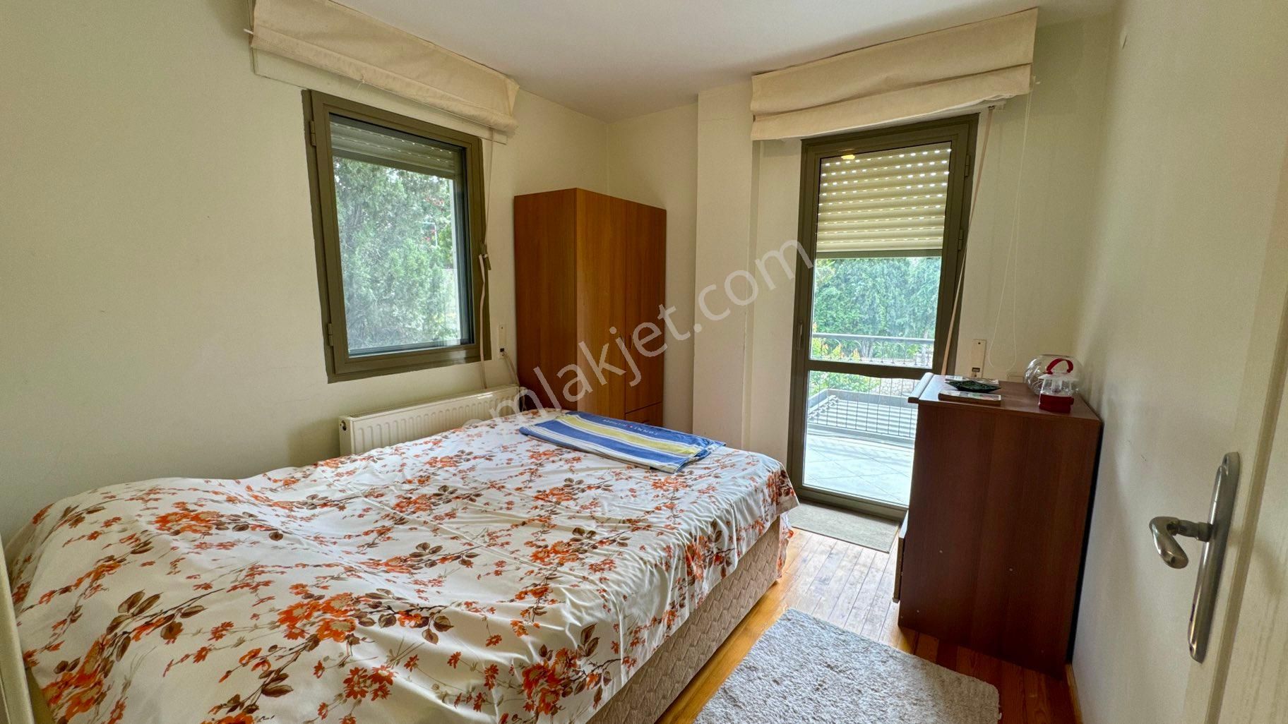 Çeşme/ardıç’ta Çok Özel Konumda Satılık 4+1 Villa - Görsel 28