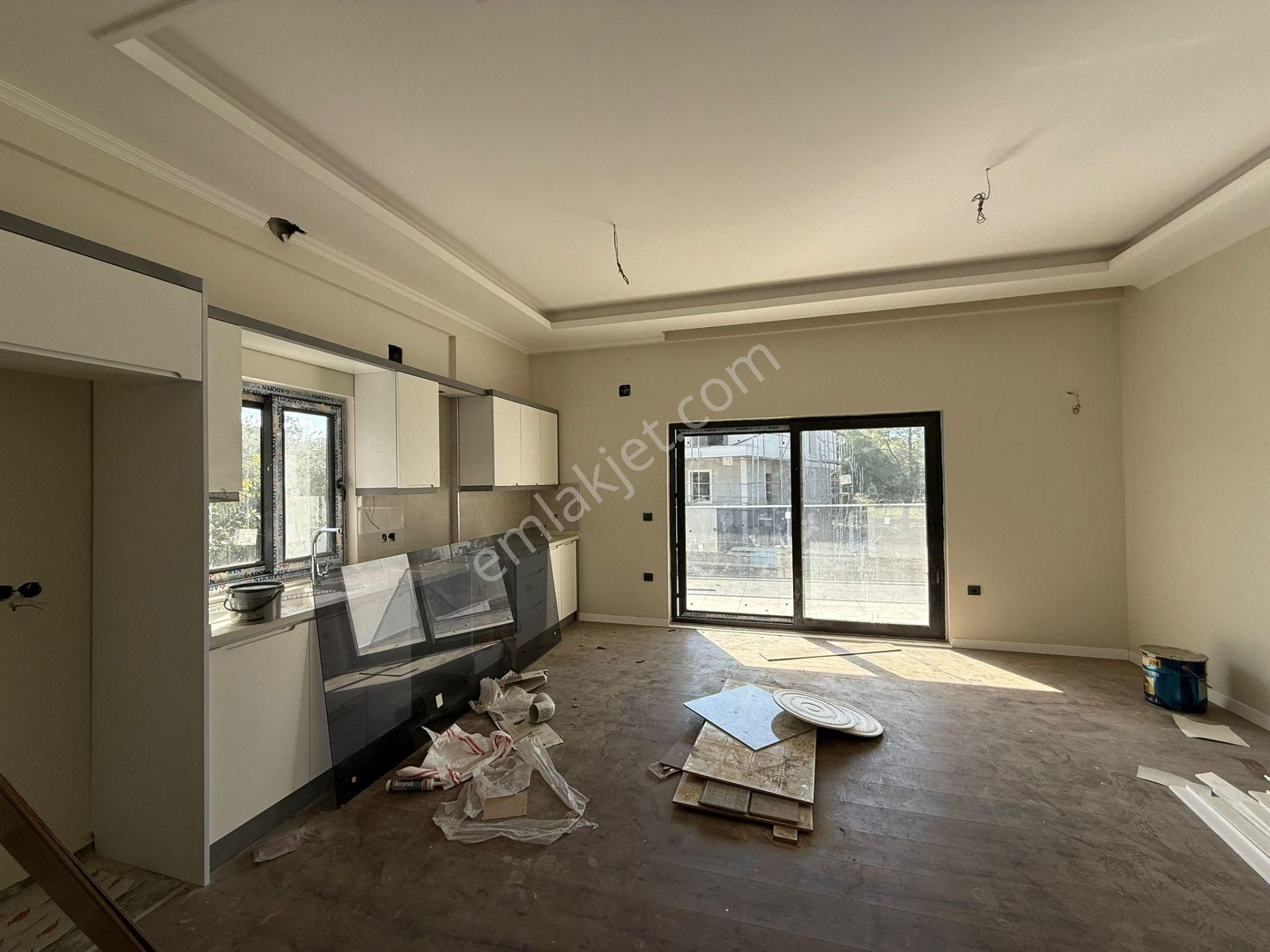 Stop’tan Ortaca Cumhuriyet *sıfır* 4+1 Villa - Görsel 8